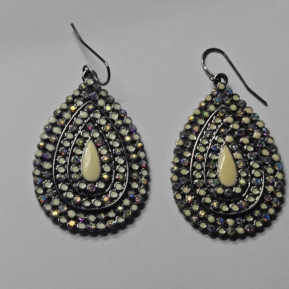Black Gray Tone Purple Rhinestoned Tan Enamel Teardrop Earrings - Picture 7 of 15